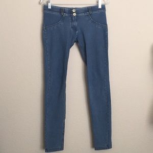 Freddy Leggings Size M